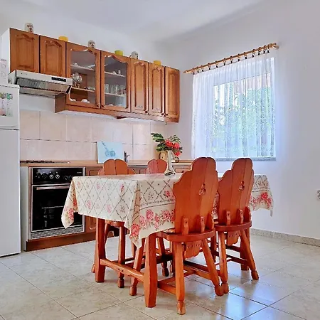 Ferienwohnung Fur 4 Personen Ca 45 Qm In Cizici, Kvarner Bucht Krk