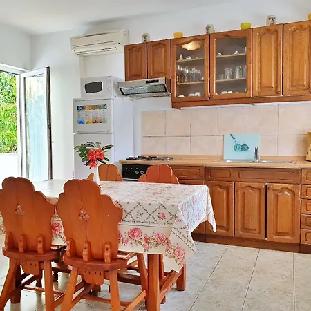 Ferienwohnung Fur 4 Personen Ca 45 Qm In Cizici, Kvarner Bucht Krk Čižići